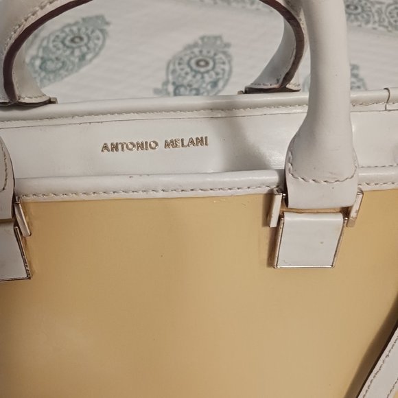 Antonio Melani two tone leather shoulder bag - Picture 13 of 16